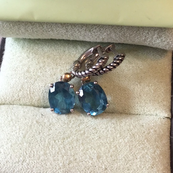 Jewelry - Natural blue topaz Earrings